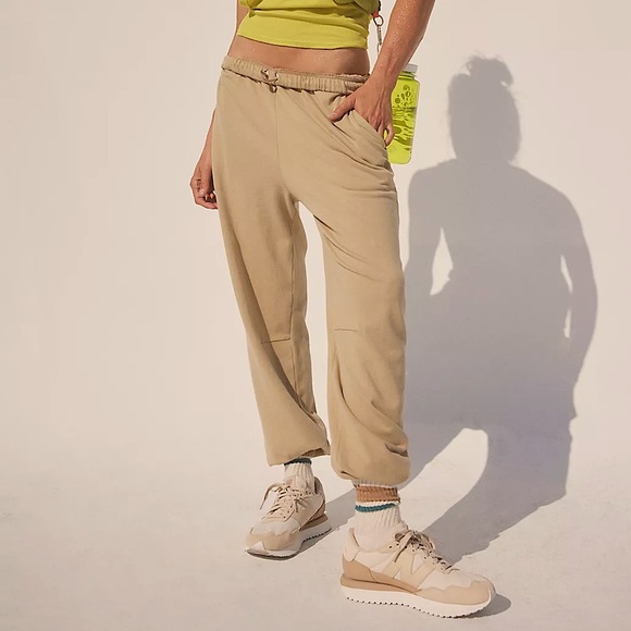 NEW Free People Comeback Jogger In Incense - Picture 2 of 14